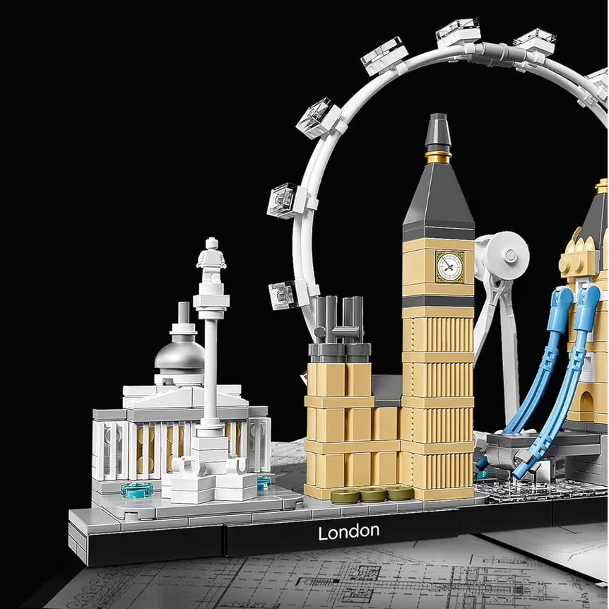 LEGO Architecture Skyline Model Building Set, Model Kit Featuring London Eye, Big Ben, Tower Bridge, Office Home Décor, Collectible Gift Idea for Men, Women and Teens 21034